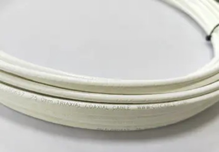 Elastyczny kabel fluoropolimerowy